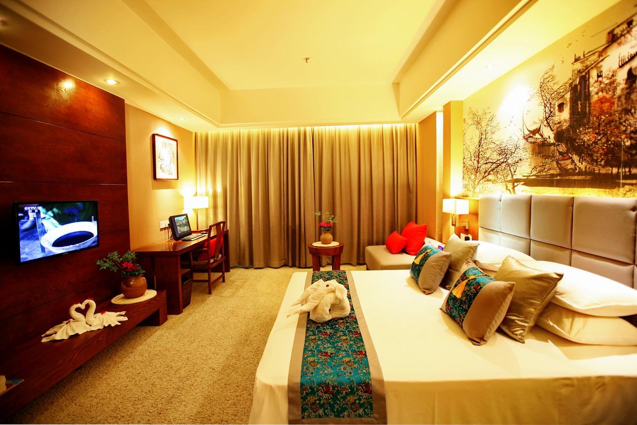 Wu XI Shan Se Hotel Qingyang  Exterior photo